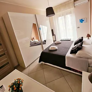 Lu&to House Katania